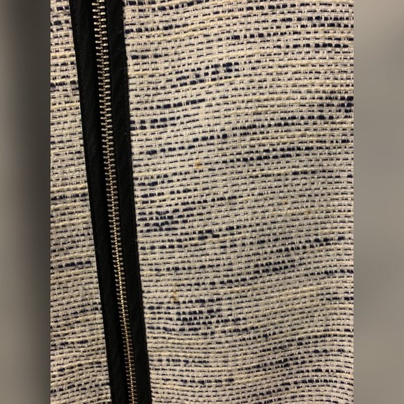 Aritzia Wilfred White Collarless Zip-Up Jacket - Picture 10 of 14